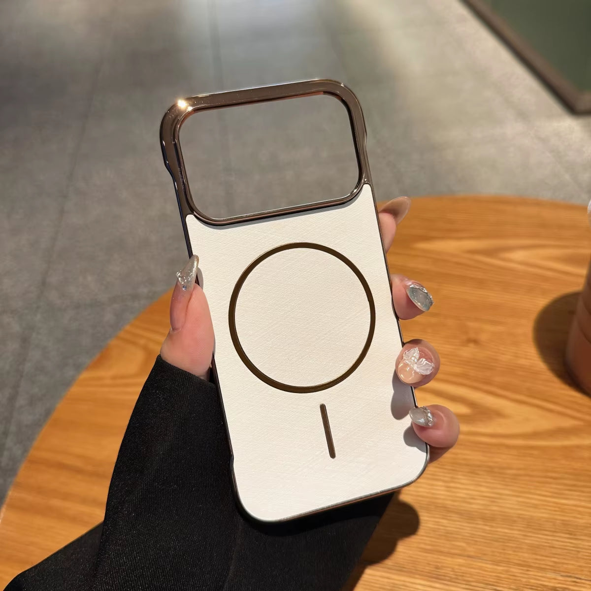 Plating Frameless Gold-Wire Texture Phone Case for Iphone 17 Air Pro Max for Magsafe Magnetic Wireless Charge Cooling PC Cover