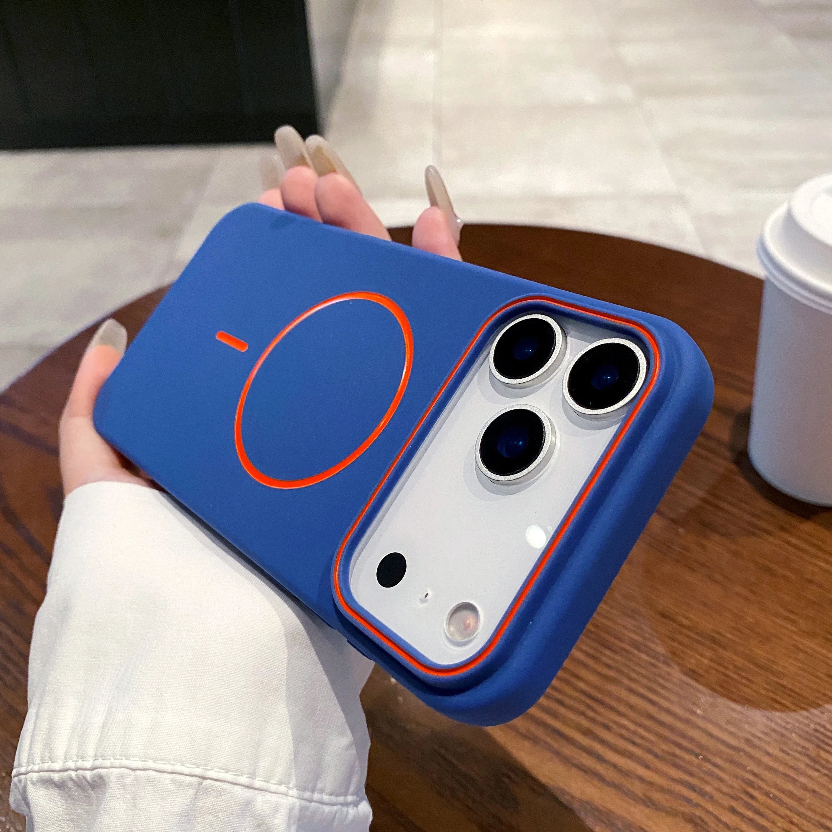 Ultra Thin Matte Simple Magnetic Phone Case for Iphone 17 Pro Max 16 15 14 13 12 Mag-Safe Wireless Charging Protect Cover