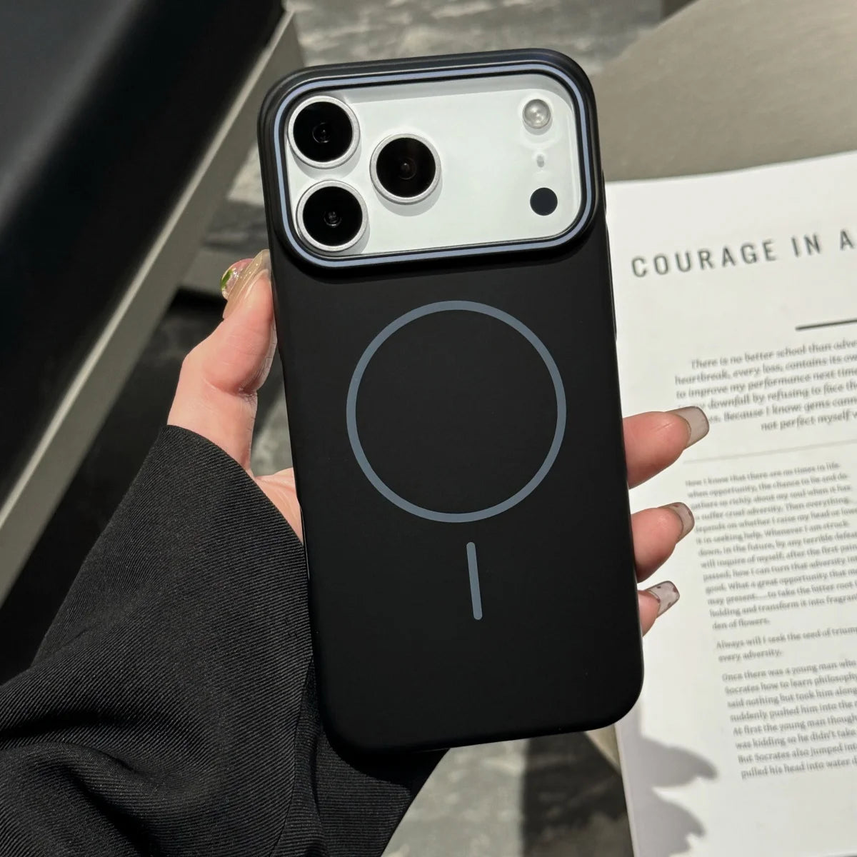 Luxury Matte Hard PC for Magsafe Magnetic Phone Case for Iphone 17 Air 16 E 15 Pro Max plus Wireless Charge Cover