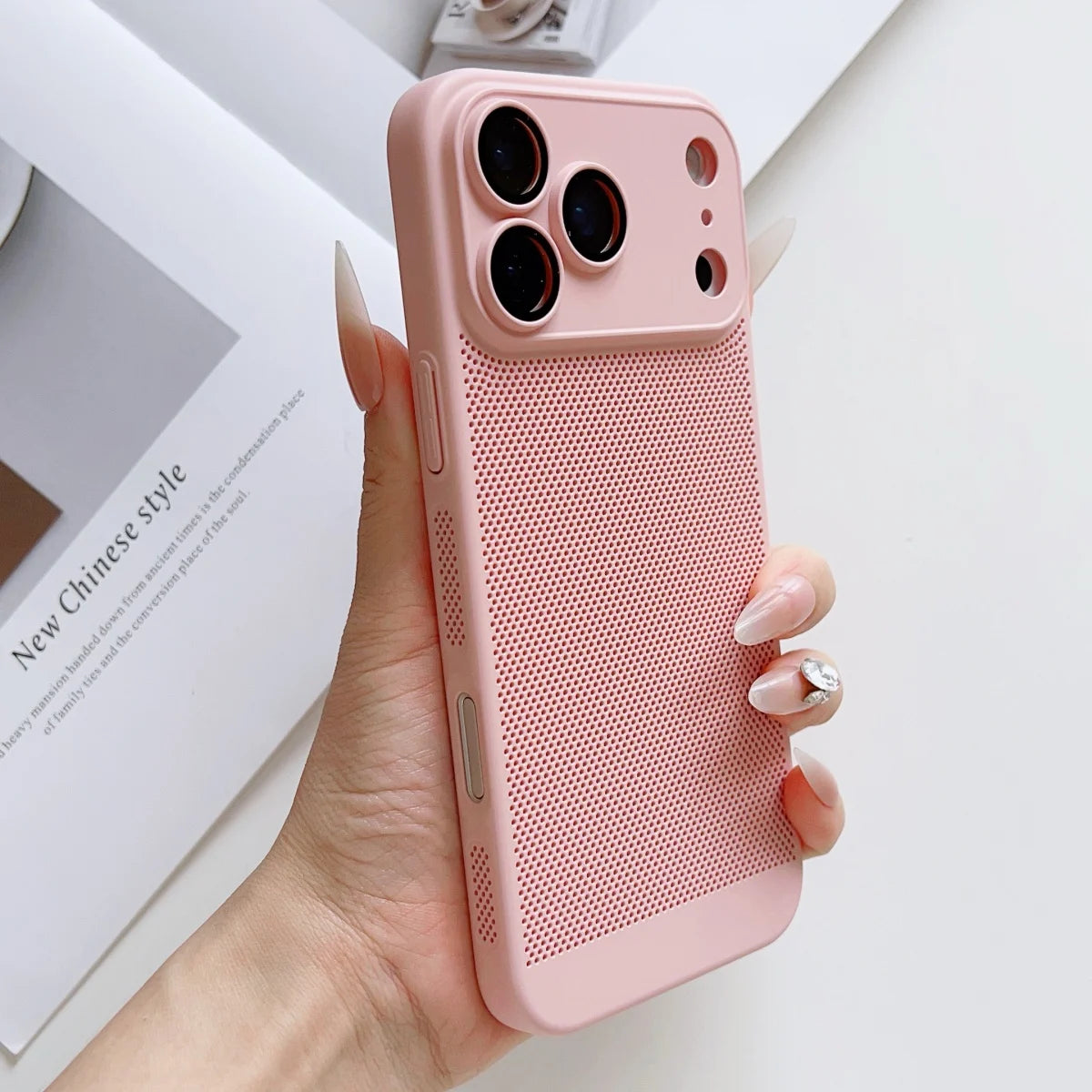 Luxury Heat Dissipation PC Case for Iphone 17 Air 16 15 14  Pro Max Glass Camera Protector Cooling Mesh Cover