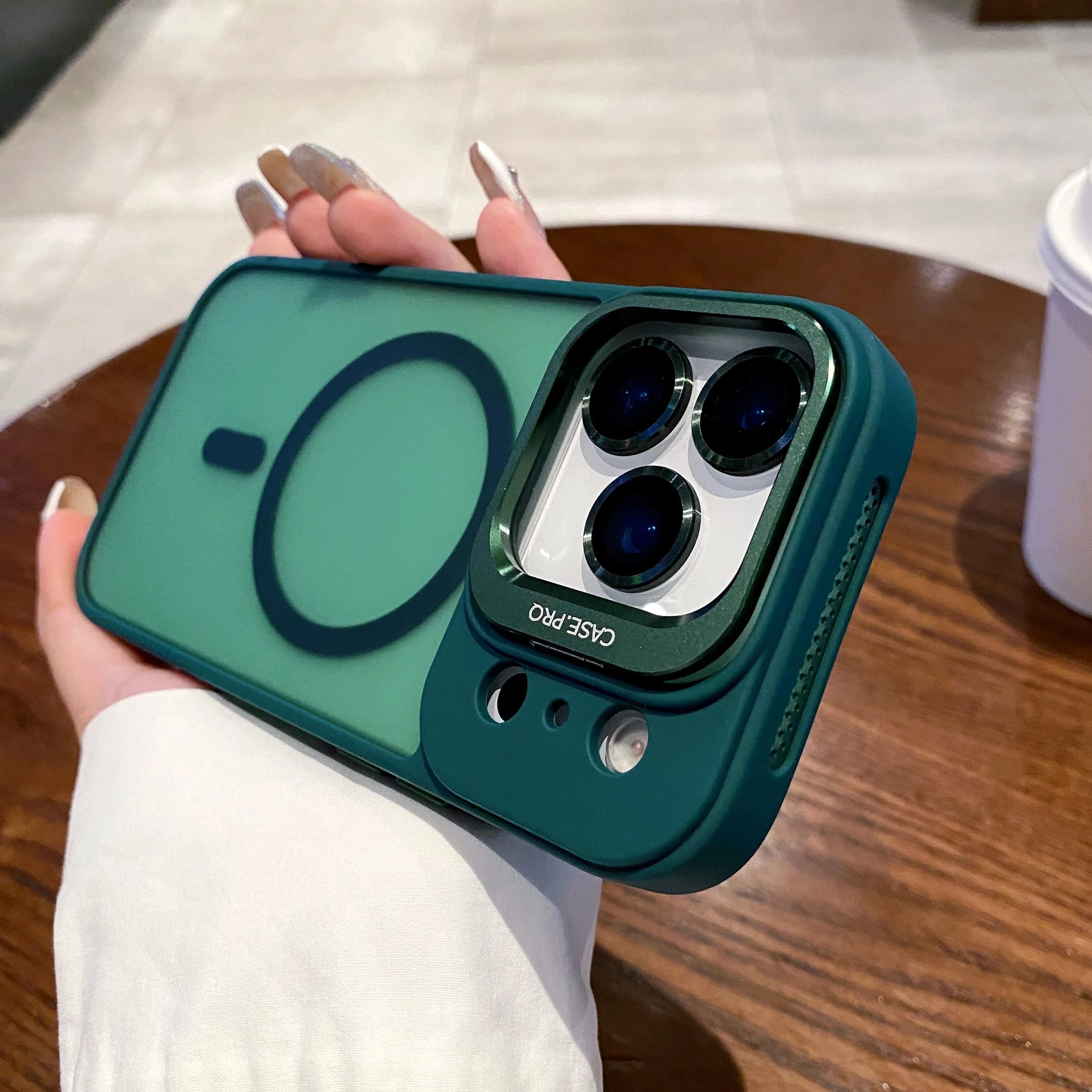 Luxury Metal Ring Lens Stand Protector Phone Case for Iphone 17 Air 16E 15 14 plus 13 12 11 Pro Max for Magsafe Shockproof Cover