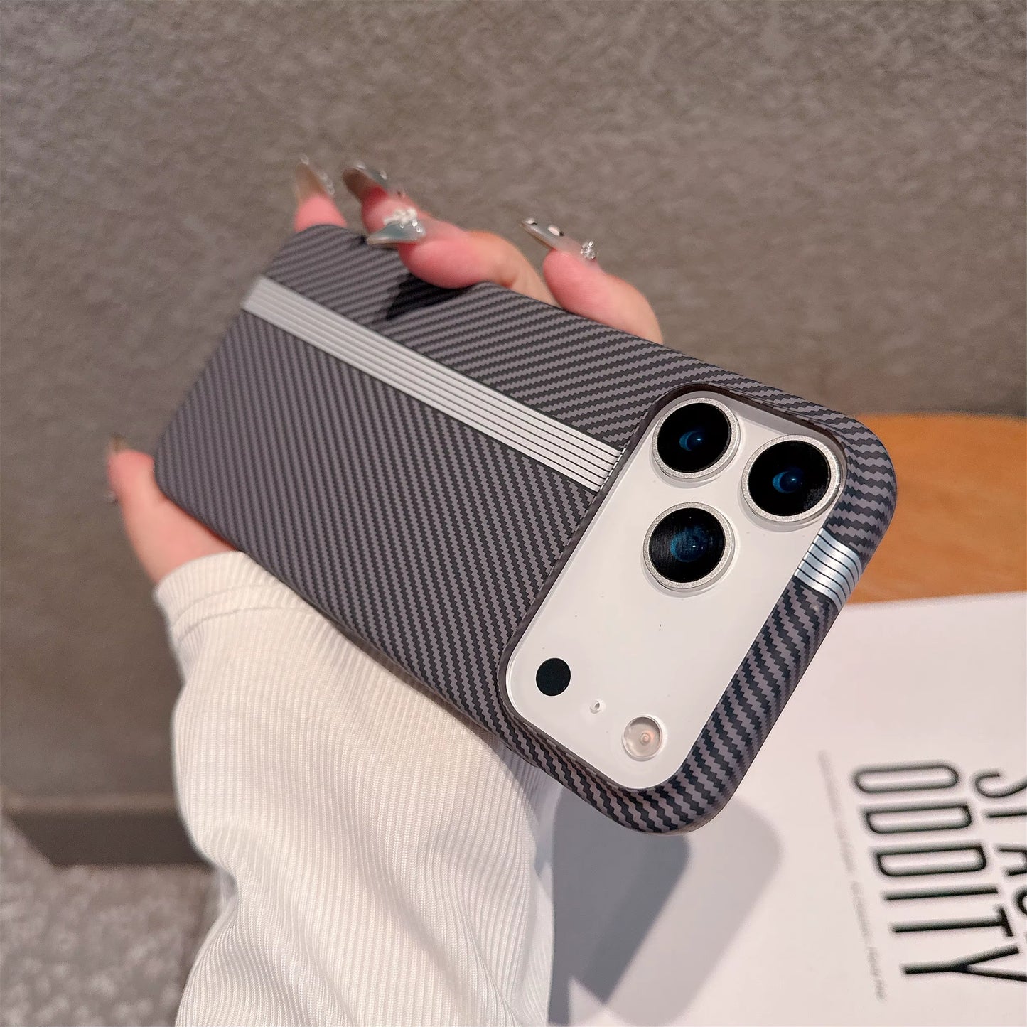 Large Kong Kevlar Carbon Fiber Stripe Texture Hard PC Case for Iphone 17 Air 16 15 14 plus 13 12 Promax 11 Shockproof Back Cover